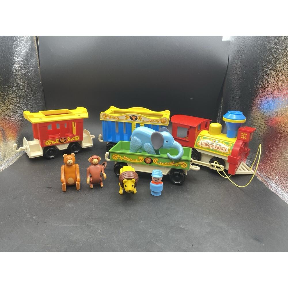 Vintage 1970’s Fisher Price Little People Circus Train Set #991